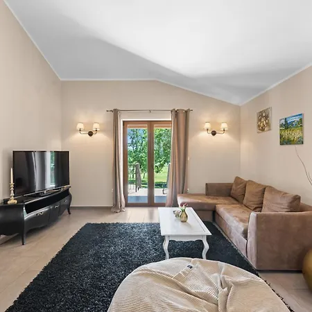 Anteva Вілла Пореч